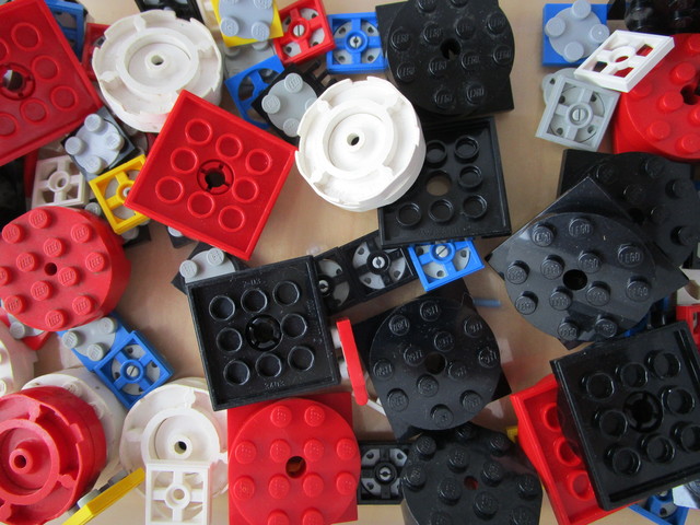 The LEGO Sorter  BSL Bricks – Smart Manufacturing & Robotics Delft